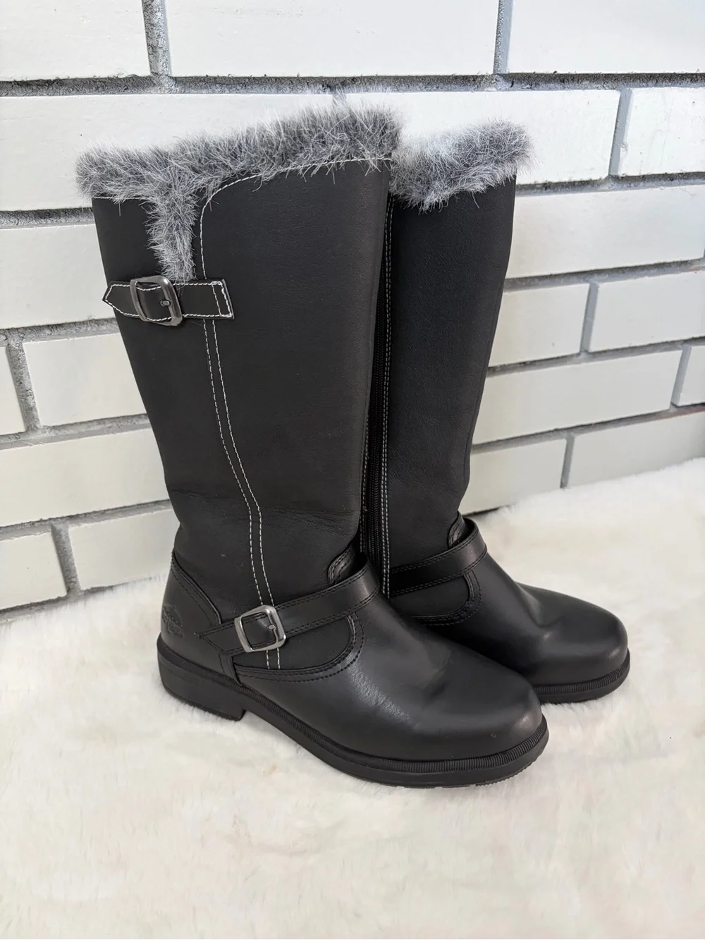 totes Black Knee-High Faux-Fur Trim Riding Boots
